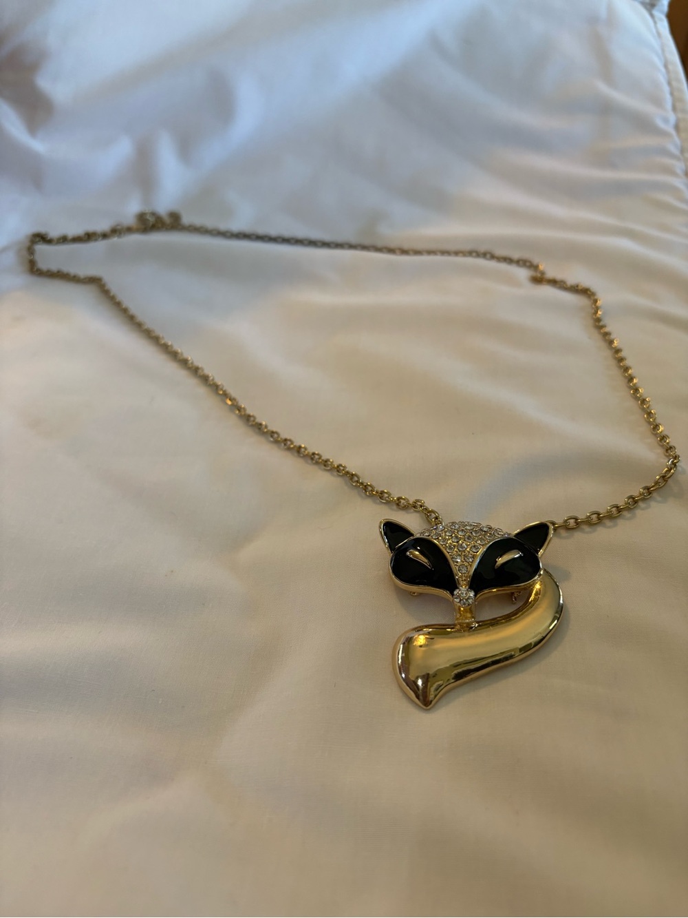 Source Unknown Gold and Black Fox Crystal Pendant Necklace - Picture 2 of 3